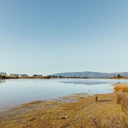 韦斯特波特Waterfront Living Redefined别墅 外观 照片